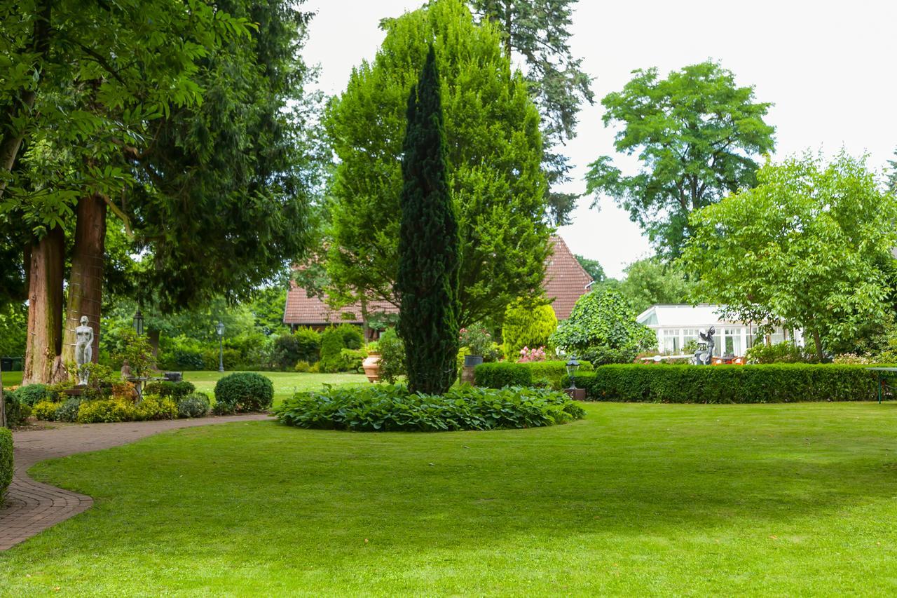 Gaestehaus Schloss Bothmer Hotel Schwarmstedt Exterior photo